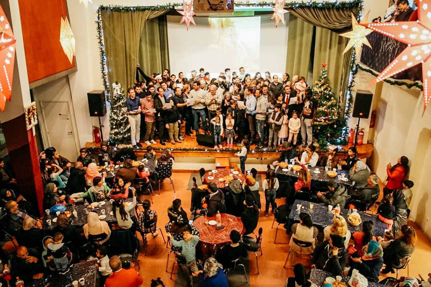 Refugee Christmas banquet